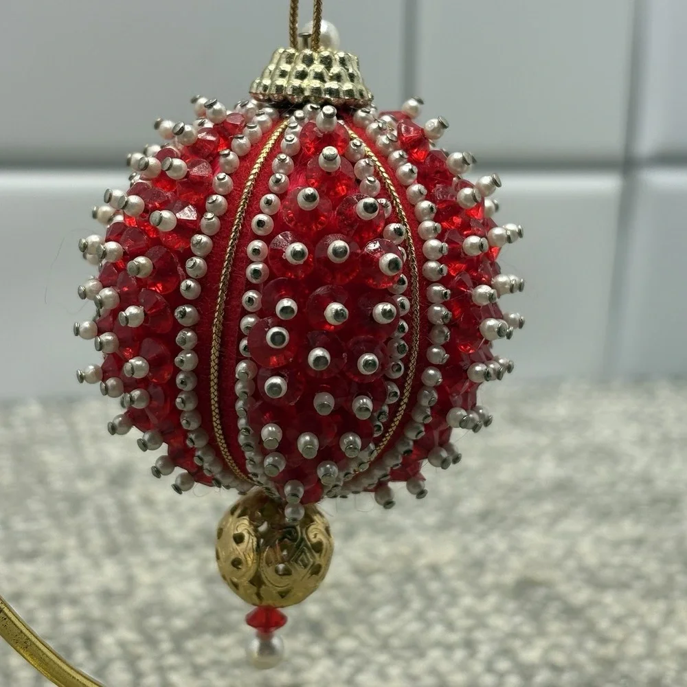 VTG Christmas Ornament Red Beaded Pins Lace MCM Shiny‎ Round Ball 3.5
